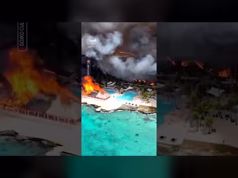حريق هائل في منتجع دومينيكاني