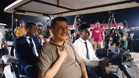 شاهد دخول ماريا قحطان مع الفنان خالد الجبري وسط تفاعل كبير من الجمهور