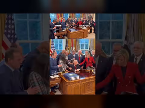 صلاة في المكتب البيضاوي لدعم ترامب والقوات الأمريكية