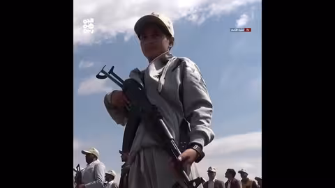 ميون: الحوثيون حولوا 852 مدرسة إلى مراكز تجنيد الأطفال وتعبئة طائفية