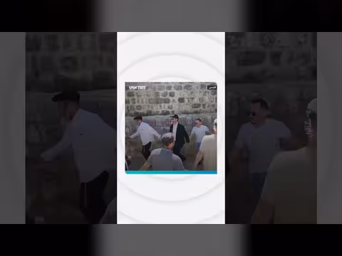 مستوطنون إسرائيليون يقتحمون الأقصى ويؤدون طقوس استفزازية
