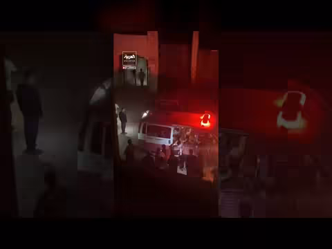 مشاهد خاصة لنقل ضحايا استهداف شقة غرب غزة