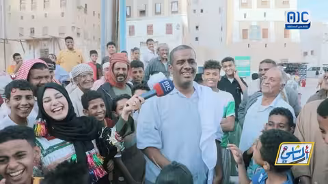 متسابق من شبام يطرب جمهور ع الماشي بأغنية كوميدية