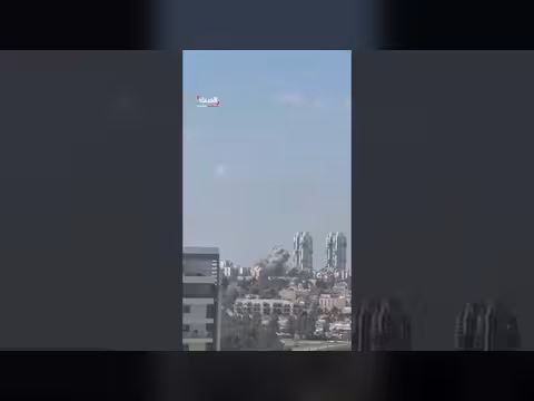 إصابة مباشرة لصاروخ إيراني في بئر السبع ووقوع إصابات