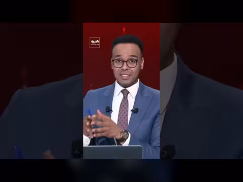 إيران: غارات جوية تستهدف منشآت عسكرية وميناء بندر عباس