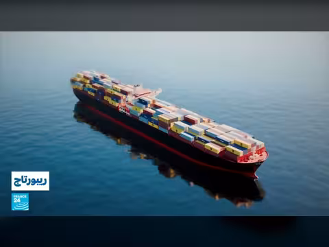 تلوث البحار: تداعيات سقوط الحاويات في المحيطات