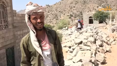 لحج: أوضاع صعبة للعاملين في محاجر الأحجار.. أجور متدنية ومخاطر