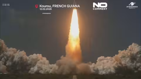 إطلاق صاروخ آريان 64 مع أقمار أمازون الاصطناعية