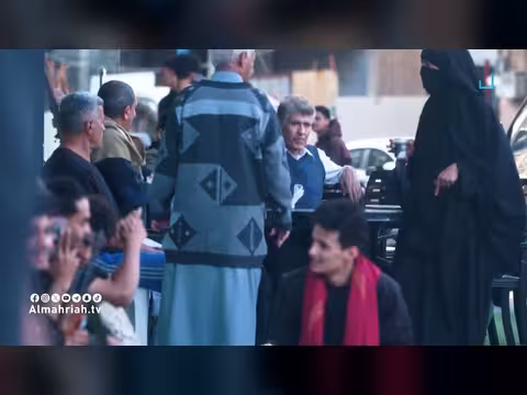 طفلة بين أب قاسي وأم ترفضها