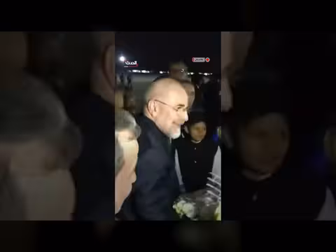 وصول الوفد الإيراني إلى باكستان للمشاركة في محادثات السلام