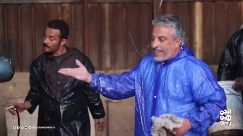 علاء خالد وسليم البوصي في تجربة غسل السيارات... دندنة أثناء الانهماك | قد التحدي