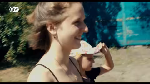 وثائقي | دونباس، أوكرانيا - مراهقة في زمن الحرب | وثائقية دي دبليو