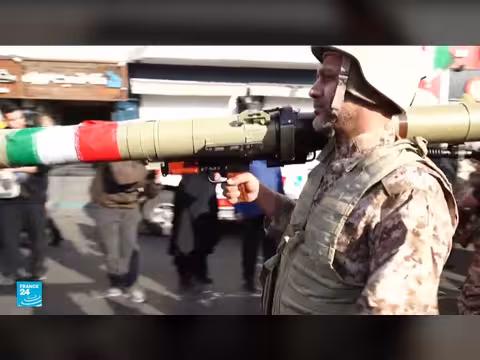 الحرس الثوري الإيراني: نشأته، دوره، وتأثيره الإقليمي