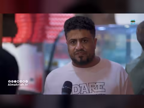 طرده من العمل بسبب تأخره 5 دقائق. . ردود فعل الشارع