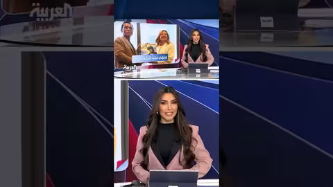 رئيسة الوزراء الإيطالية تتلقى هدية من عالم المانغا