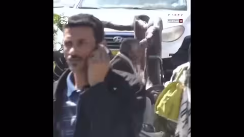 الحوثيون يطردون المرضى ويفرضون رسومًا باهظة في مستشفيات صنعاء