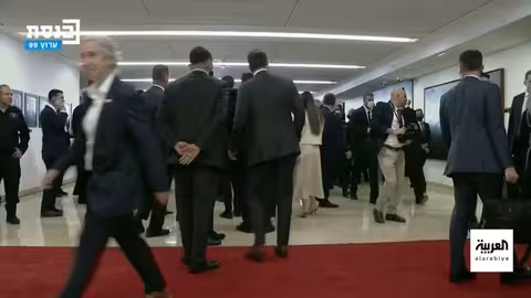 ترمب يكتب إنها بداية جديدة في سجل ضيوف الكنيست الإسرائيلي