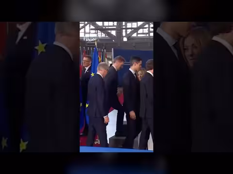 اضطراب الملاحة العالمية مع إغلاق إيران لمضيق هرمز