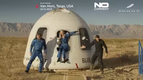 مهندسة ألمانية مصابة بالشلل النصفي تكمل رحلة إلى الفضاء