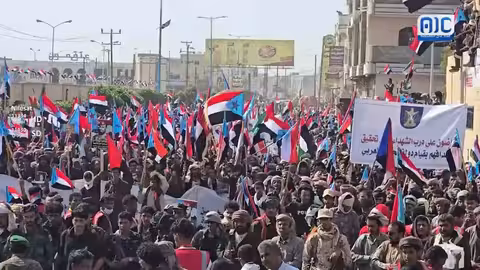 شبوة: مظاهرة حاشدة في عتق تطالب بإعلان دولة الجنوب العربي