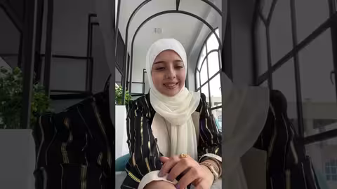 بدأت قناة " ماريا قحطان - Maria Qahtan" بثًا مباشرًا