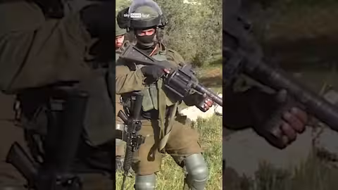 الحاكم العسكري في الضفة: تداخل العنف والسياسة