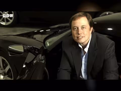 إيلون ماسك أول تريليونير في التاريخ
