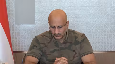 اللواء طارق صالح يشدد على الجاهزية القصوى في جبهات الساحل الغربي