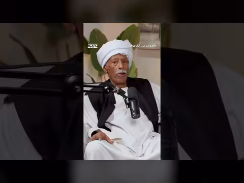 رؤية مصطفى الخليفة في علاج الأزمات