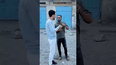 كيف يجي الفضول؟ درس عملي #اضحك_من_قلبك #كوميدي #اليمن #المهرية