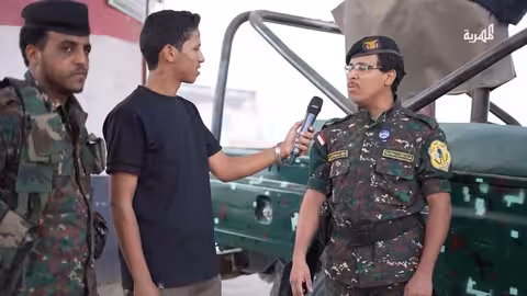 رجل أمن حافظ للقرآن الكريم - يروي قصته في حفظه لكتاب الله ويتلو علينا بعض الآيات | القارئ الميداني