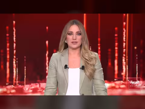 إيران تستهدف حاملة طائرات أمريكية وإسرائيل تشن هجمات