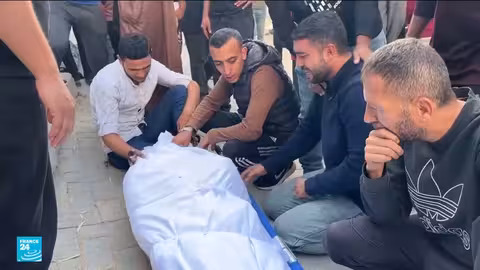 غارات إسرائيلية متجددة على غزة ترفع حصيلة القتلى إلى 21