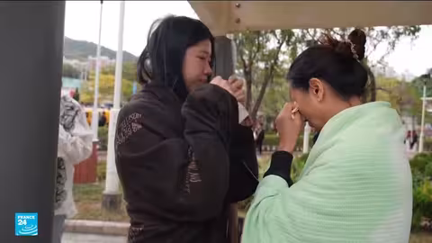 هونج كونج تجري انتخابات محدودة في ظل حزن عام وحراك سياسي