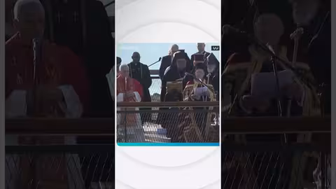 البابا ليو الرابع عشر يحضر احتفالاً دينياً في إزنيك بتركيا