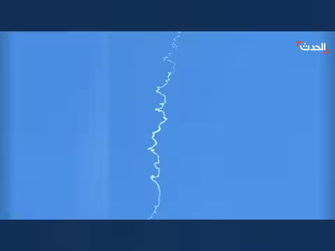 مشاهد تظهر محاولة اعتراض صواريخ في تل أبيب أطلقت من إيران