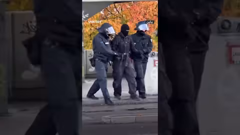 الشرطة الألمانية تعتقل متظاهرين مؤيدين لغزة في برلين