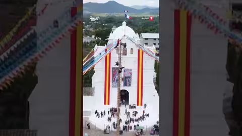 احتفالات شعب المايا آتشي في غواتيمالا: رقصة العمود الطائر وغيرها