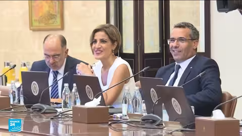 لبنان: الحكومة تقرر حصر السلاح بيد الدولة وسط رفض حزب الله