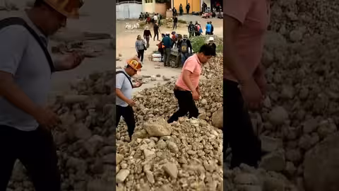 الولايات المتحدة تبحث عن المعادن النادرة في فنزويلا