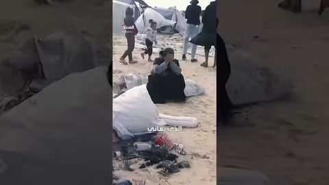 موجة برد قارسة تزداد معاناة النازحين في غزة