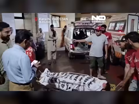 عاصفة رعدية في كراتشي الباكستانية تقتل 16 شخصاً