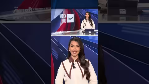 سقوط أول روبوت بشري روسي على المسرح في معرض موسكو للتكنولوجيا