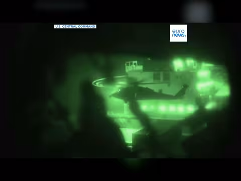 البحرية الأمريكية تسيطر على سفينة شحن إيرانية