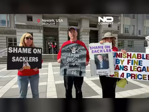 عائلات ضحايا الأفيونات تندد بحكم بيرديو فارما