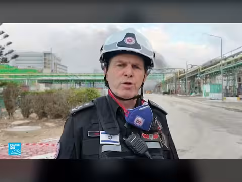 تضرر مصفاة نفط في حيفا وصناعات في جنوب إسرائيل بعد هجمات إيرانية