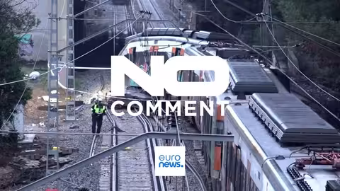 حادث قطار قرب برشلونة: 37 مصاباً