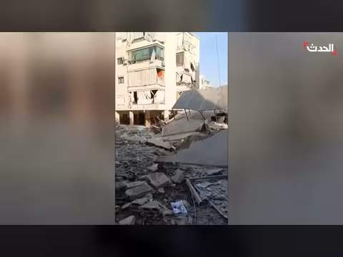 دمار واسع في الشويفات بعد غارة إسرائيلية على مقر القرض الحسن