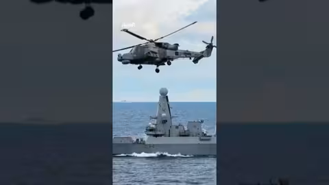 البحرية البريطانية ترصد غواصة روسية في قناة المانش لثلاثة أيام