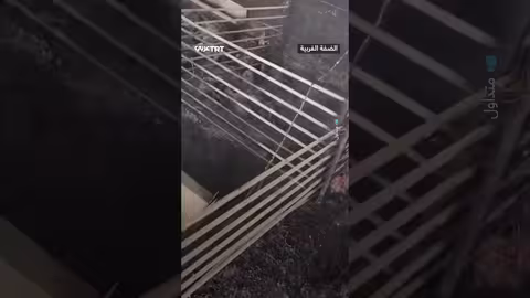 مستوطنون يحرقون مزرعة أغنام لفلسطينيين في الخليل